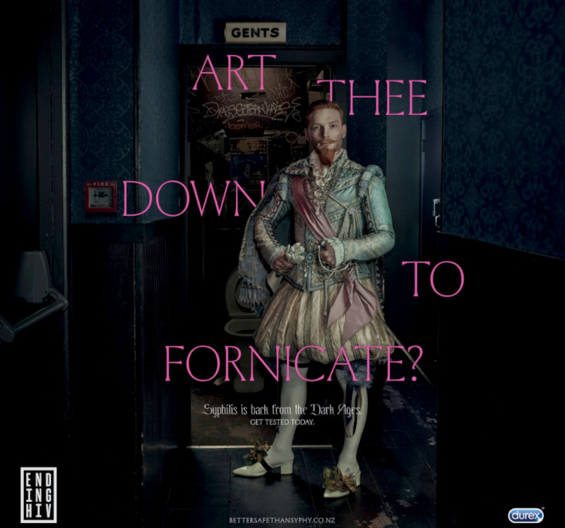 Ad per Durex per sensibilizzare verso le malattie sessualmente trasmissibili. Un uomo vestito alla moda del 1500 e la domanda "Art thee down to fornicate?". Il claim recita: "Syphilis is back from the Dark Ages. Get tested today" (La sifilide è tornata dal Medioevo. Fai i controlli oggi stesso.)